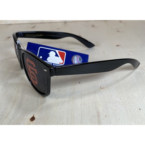 San Francisco Giants‎ Beachfarer Wayfarer style Sunglasses MLB Licensed Baseball - Picture 2 of 4